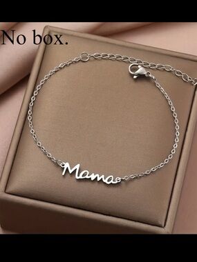 Mother’s Day gift 🎁 Mama Script Name Bracelet - Silver plated